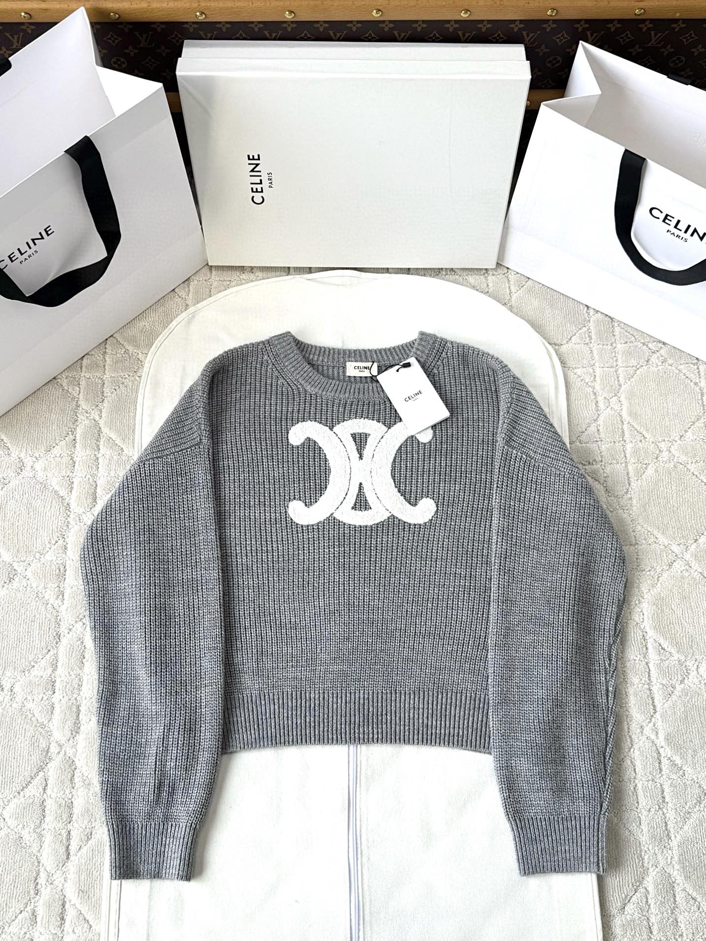 셀린느 로고 스웨터
