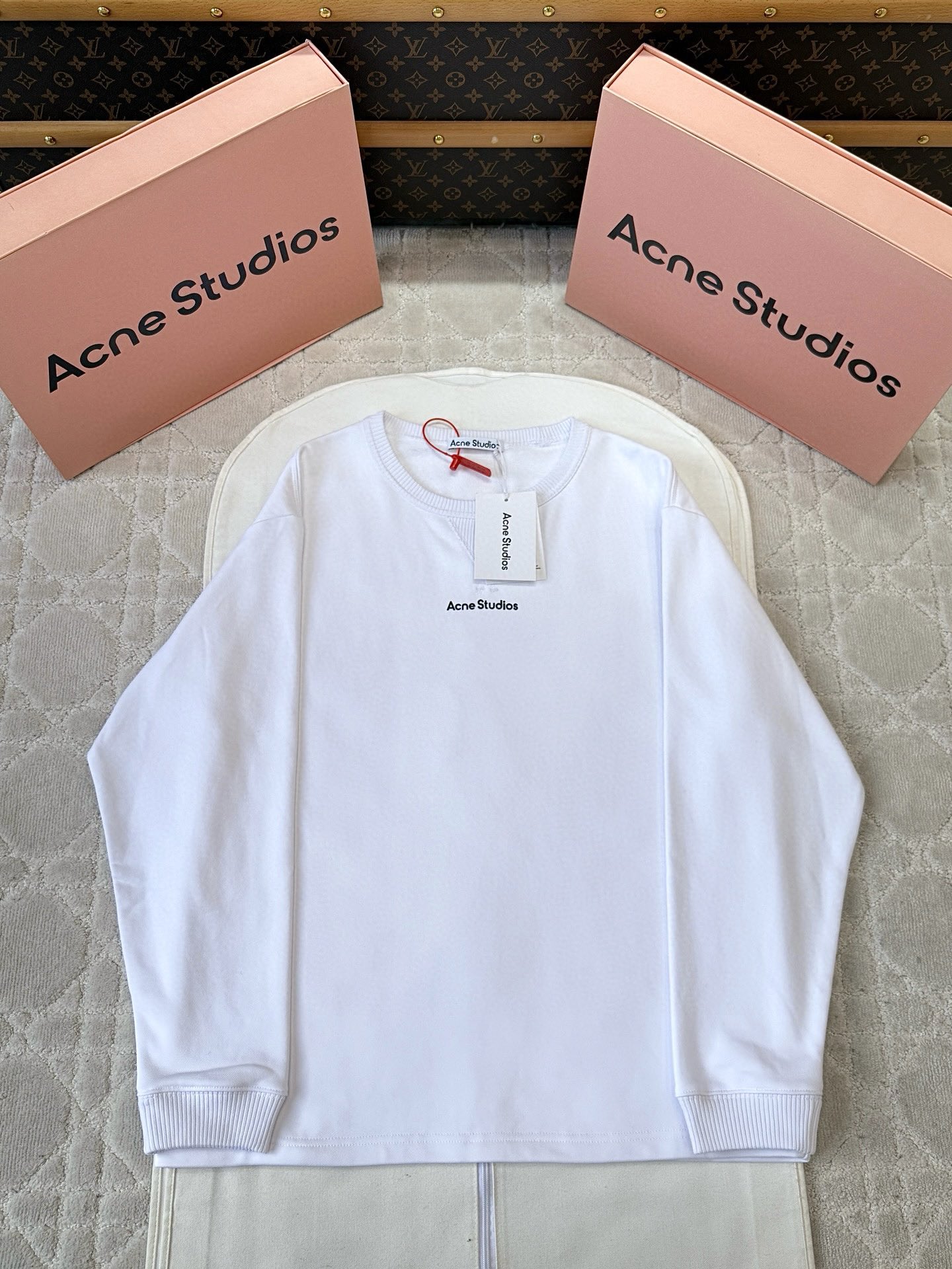 아크네스튜디오 스웨트셔츠