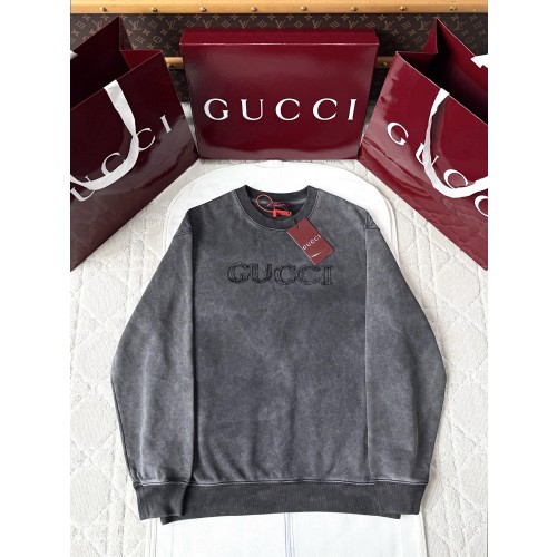 구찌 25fw 자수 라운드넥 스웨트셔츠