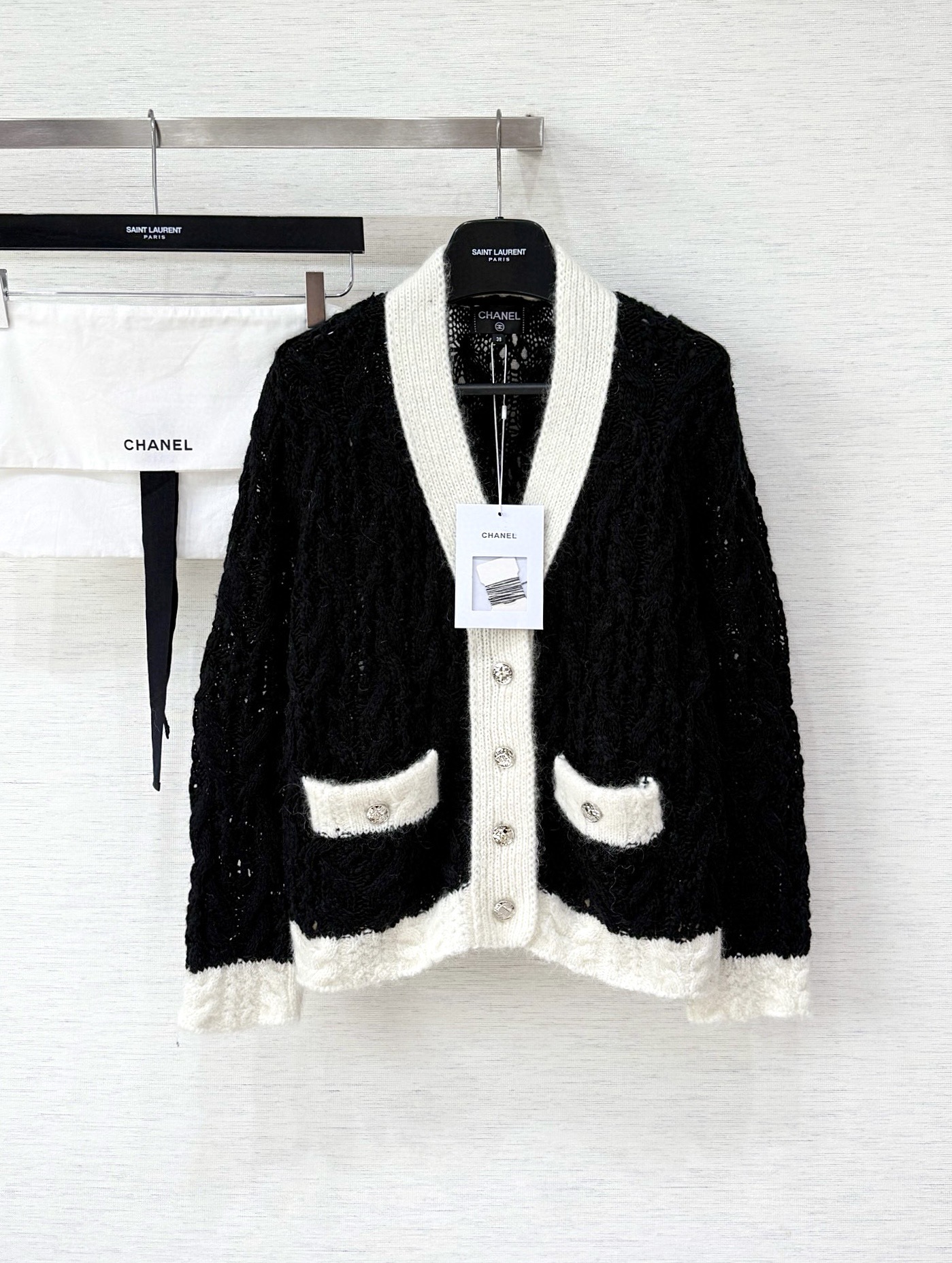 샤넬 25fw 가디건