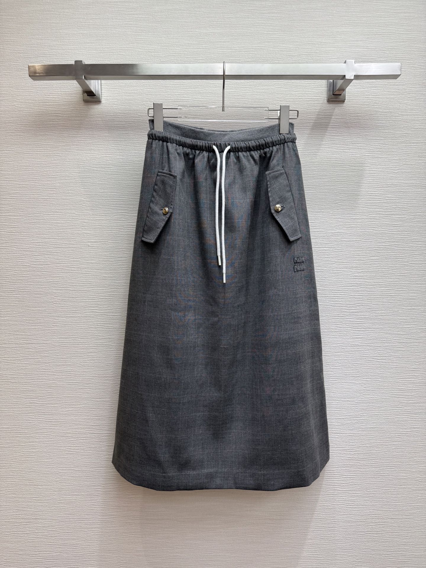 미우미우 25ss 스커트