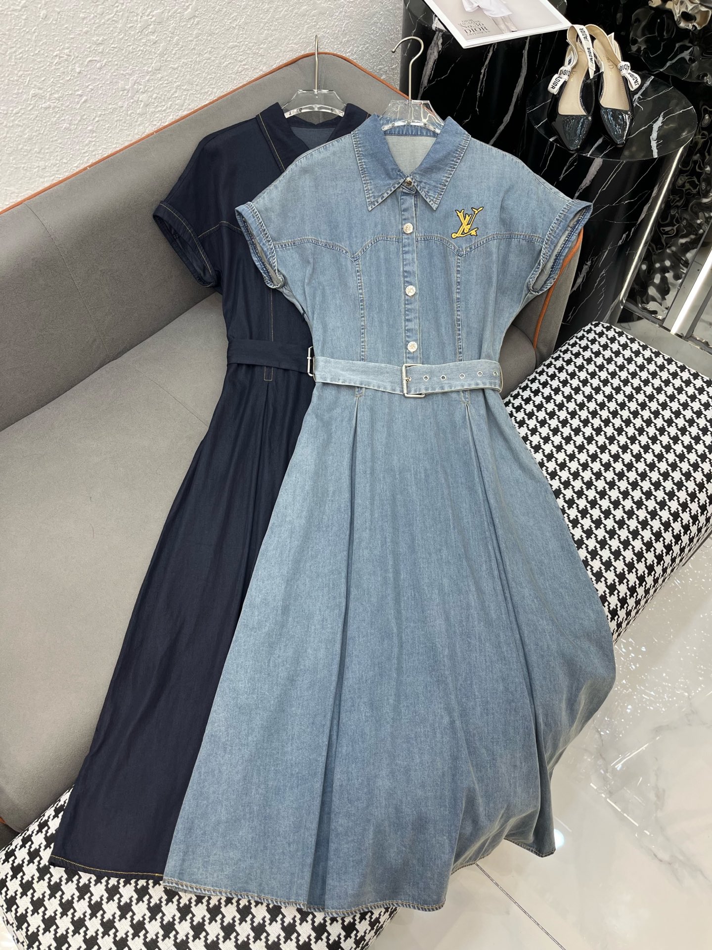 루이비통 25ss 라펠 데님 원피스