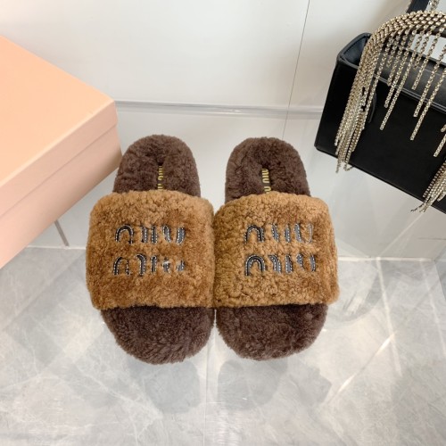 미우미우 자수 울 슬리퍼