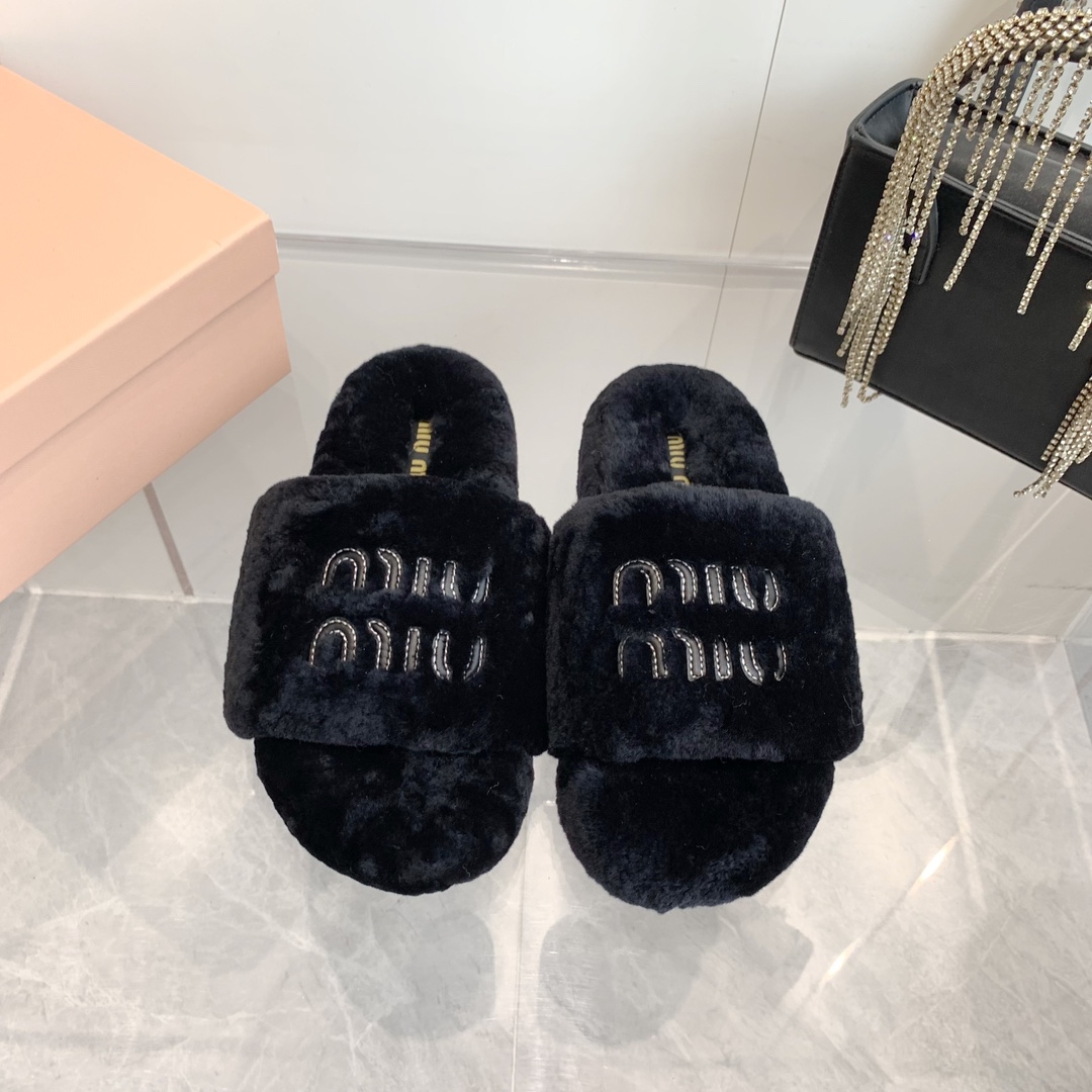 미우미우 자수 울 슬리퍼