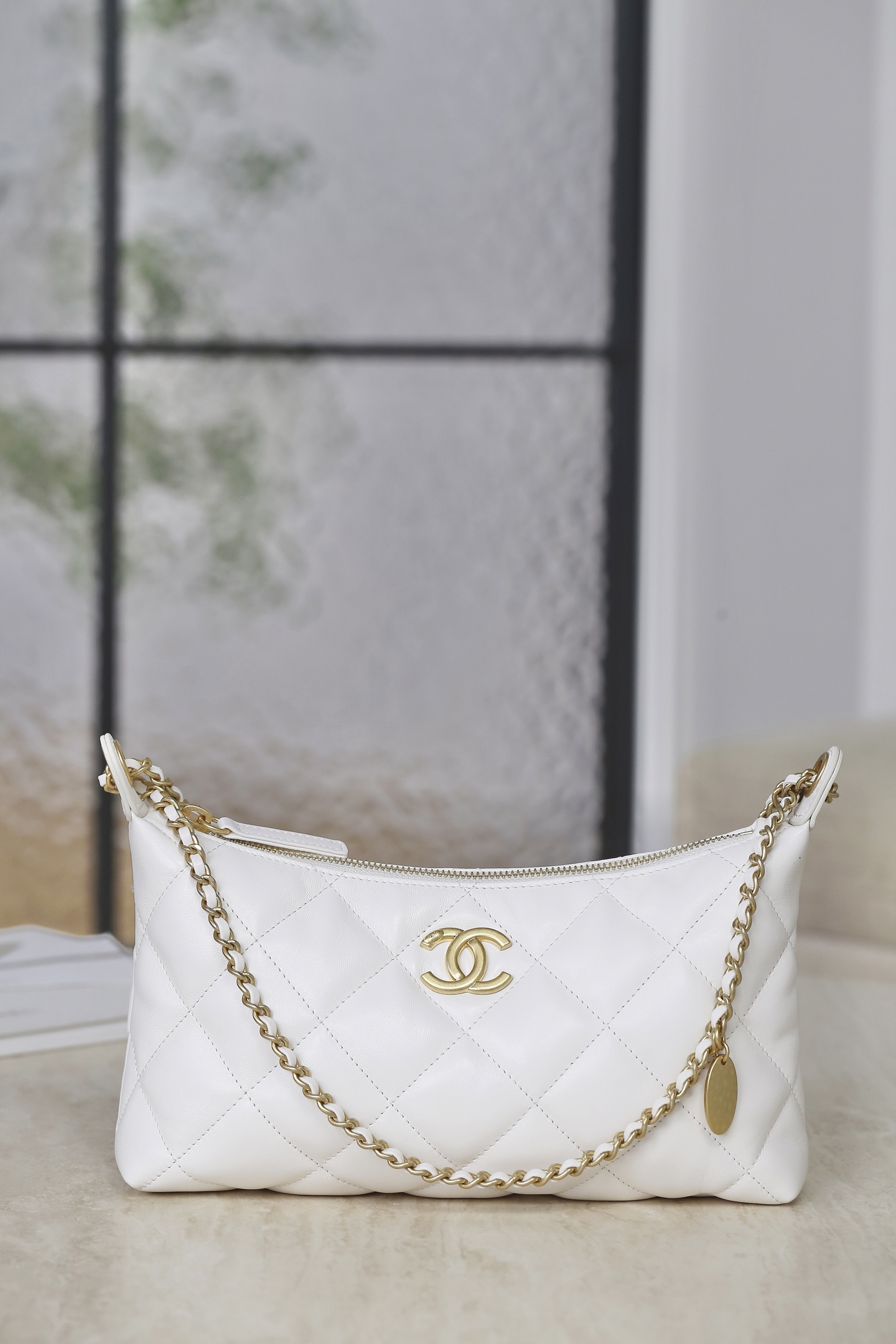 샤넬 25SS 호보 핸드백