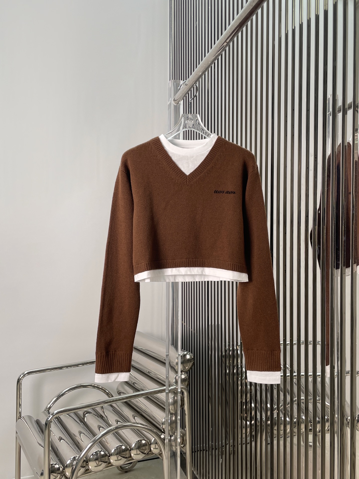 미우미우 캐시미어 스웨터