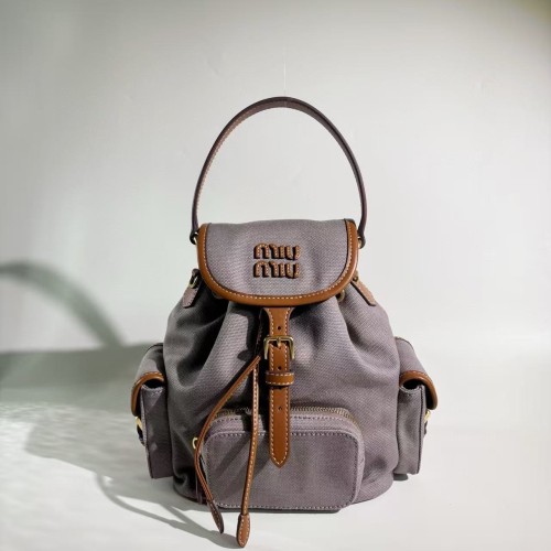 미우미우 캔버스 백팩