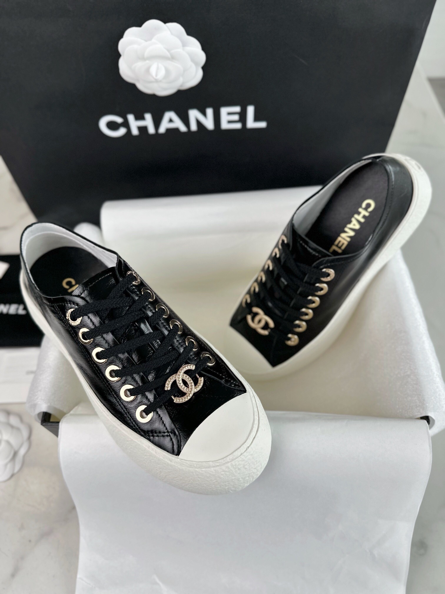 샤넬 스니커즈 정품급