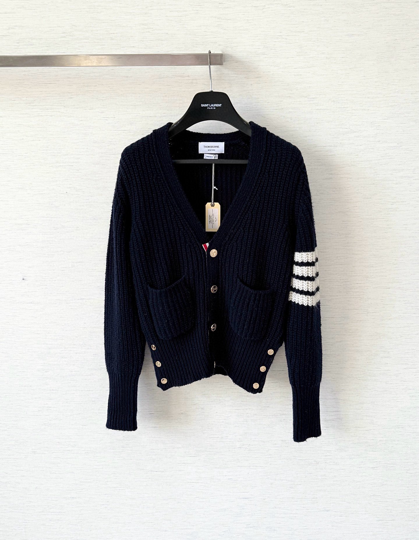 톰브라운 스티치 가디건