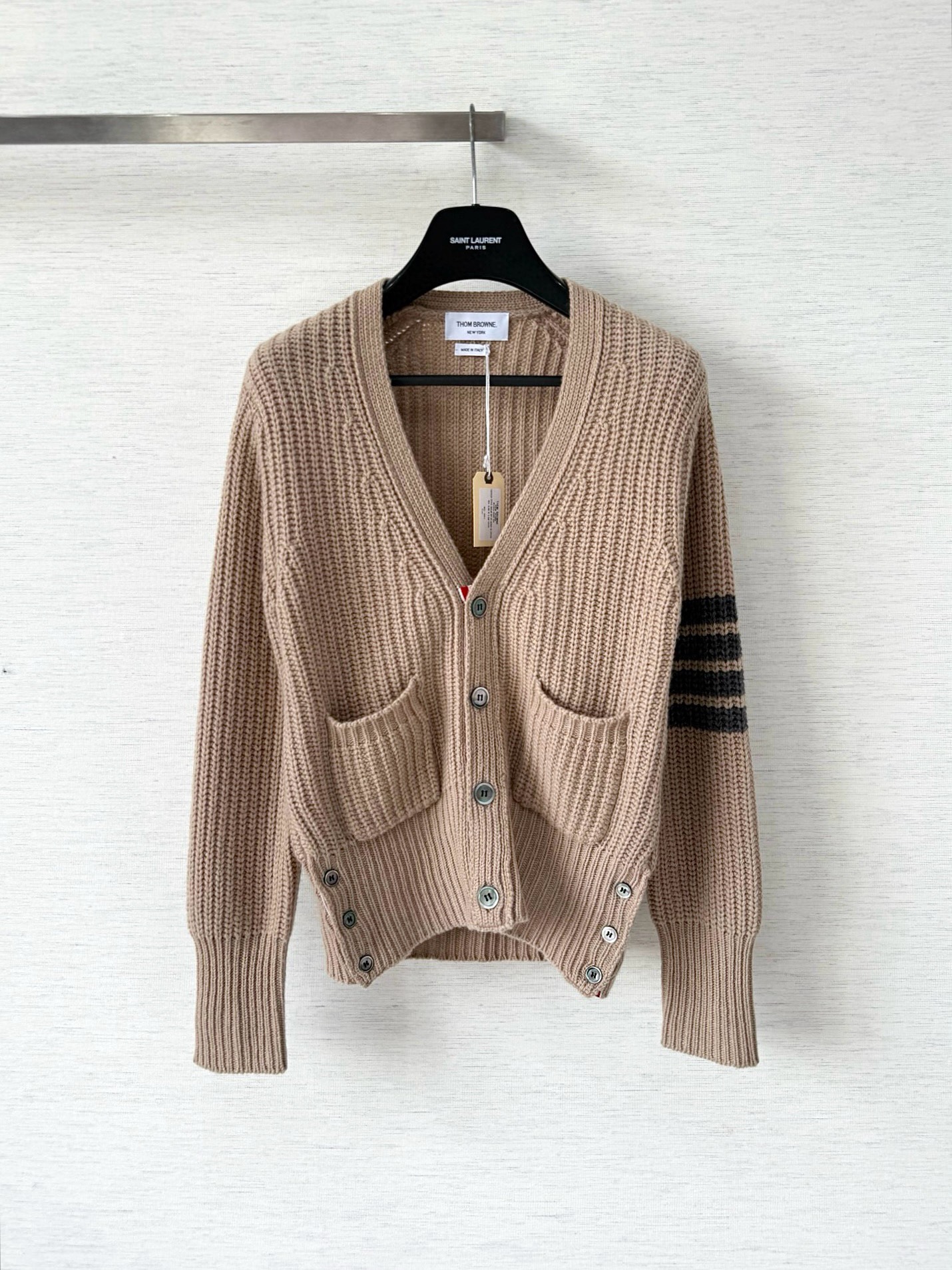 톰브라운 스티치 가디건