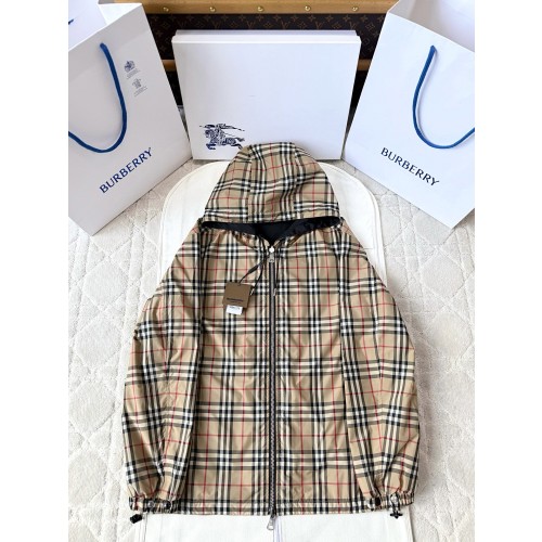 버버리 25fw 바람막이