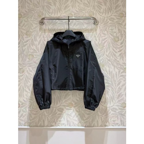 프라다 여성 리나일론 크롭 재킷