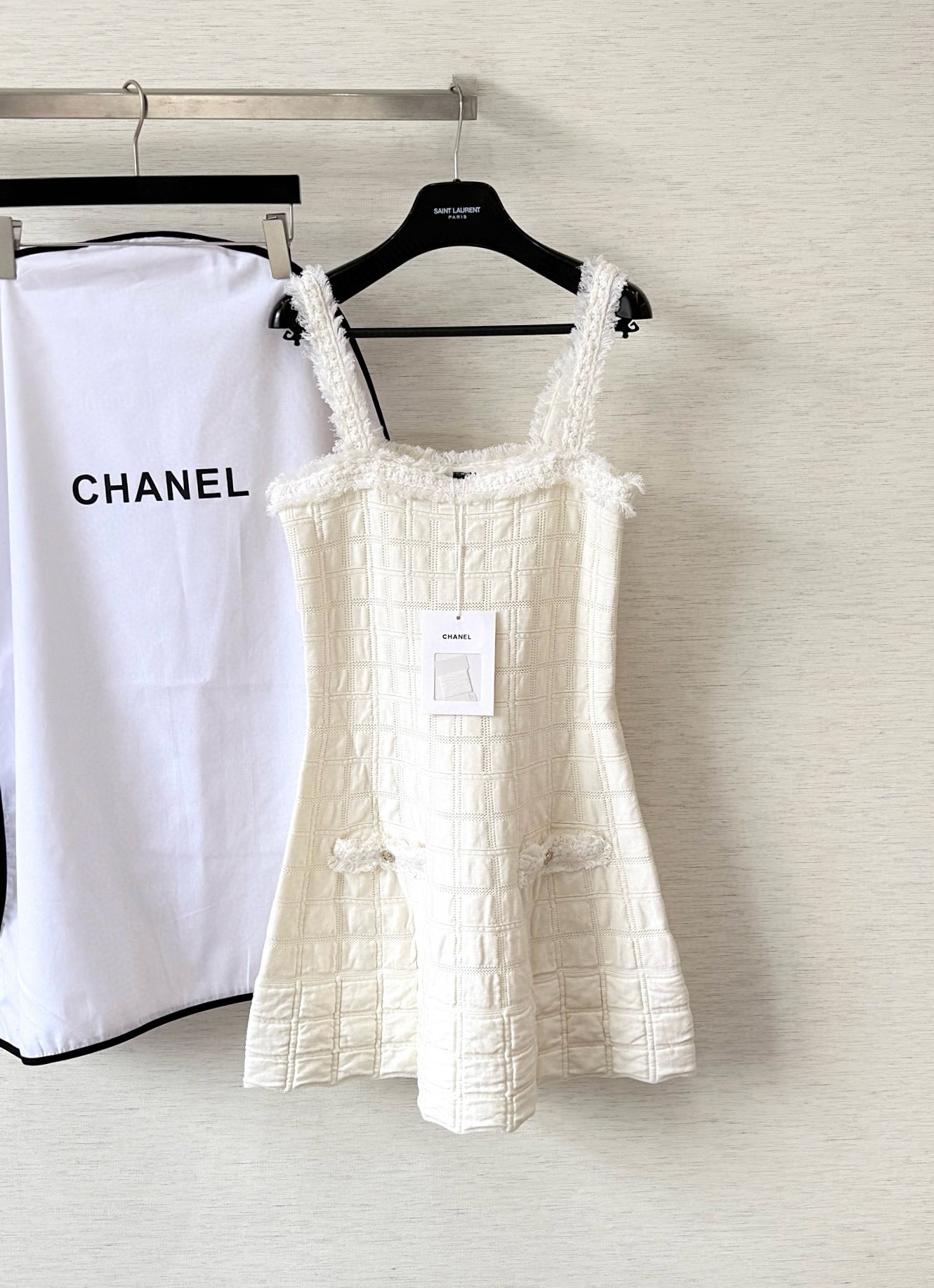 샤넬 슬리브리스 드레스