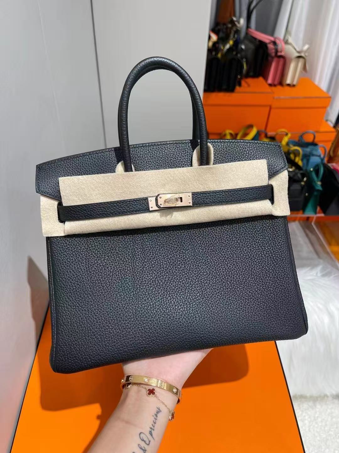 에르메스 버킨백 25 느와 금장 눈물자국버전