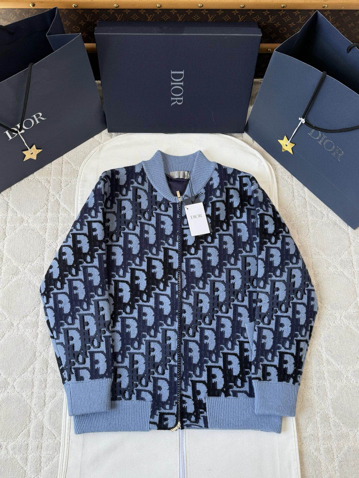 디올 니트 지퍼 자켓