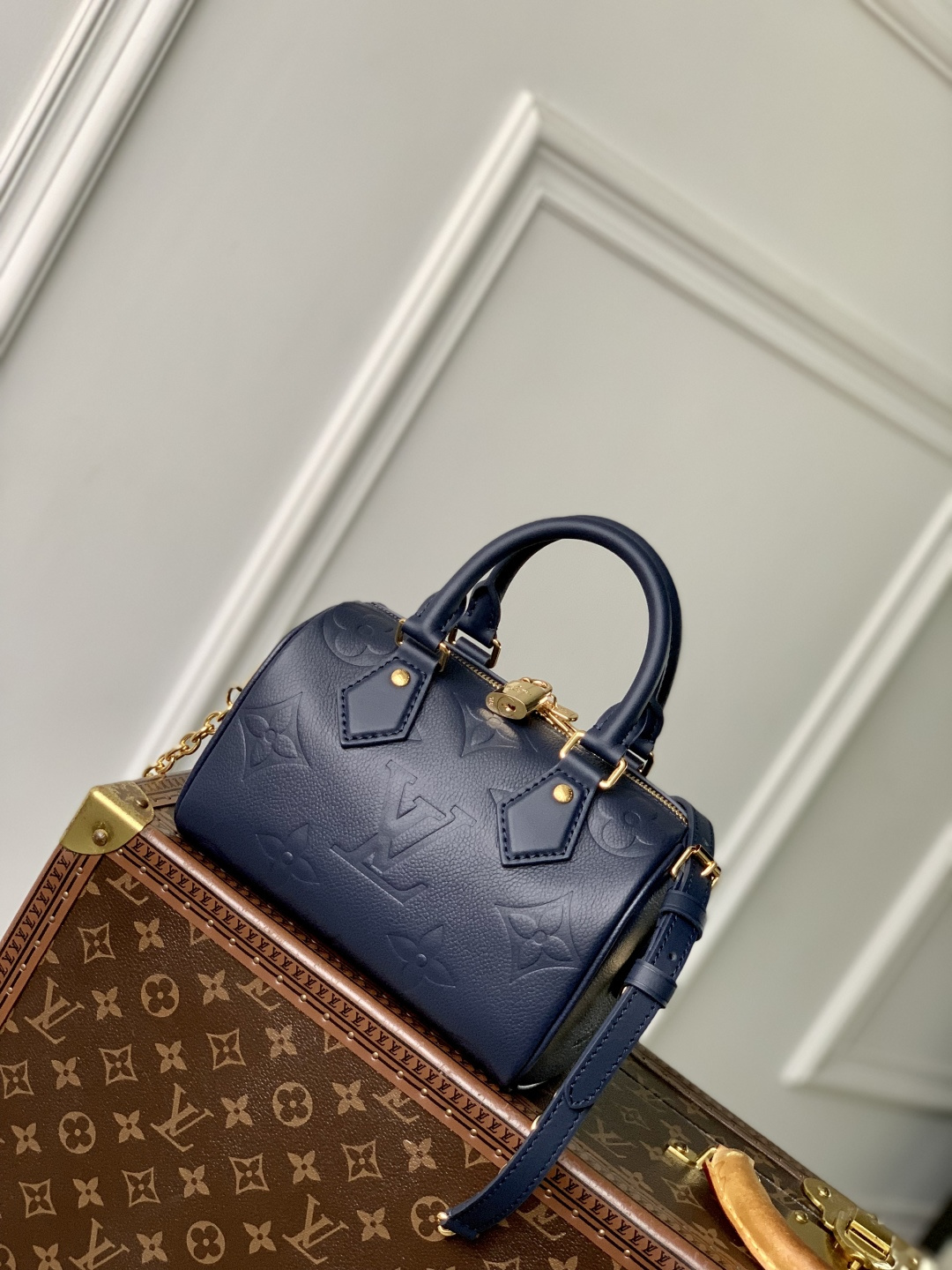 루이비통 스피디 반둘리에20 M58953