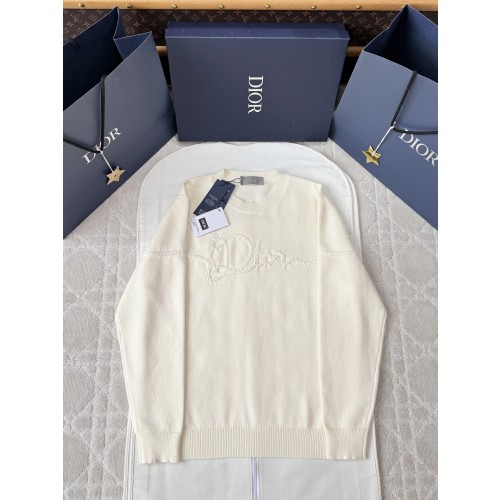 디올 자수 니트 스웨터