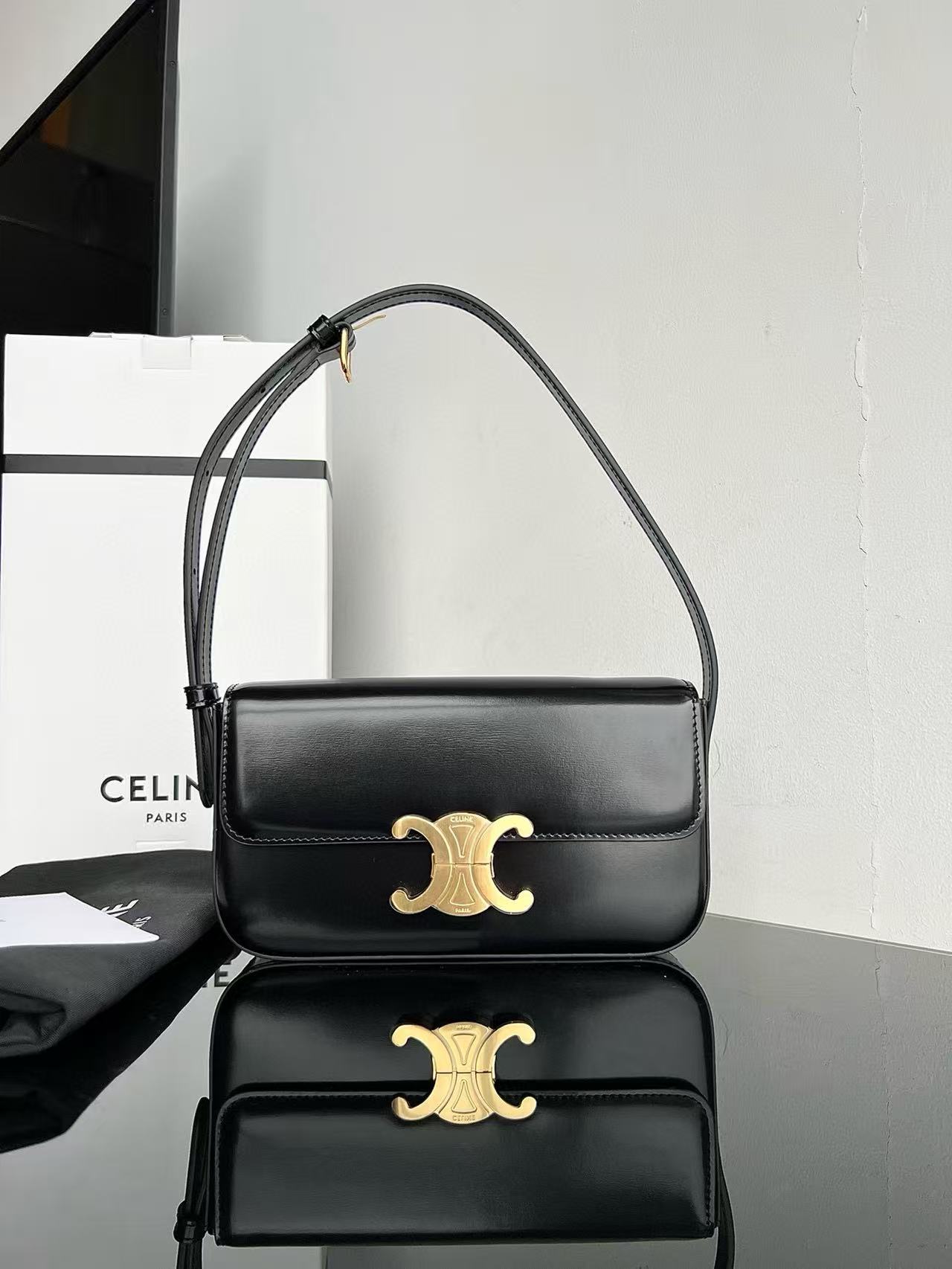 셀린느 클로드 숄더백