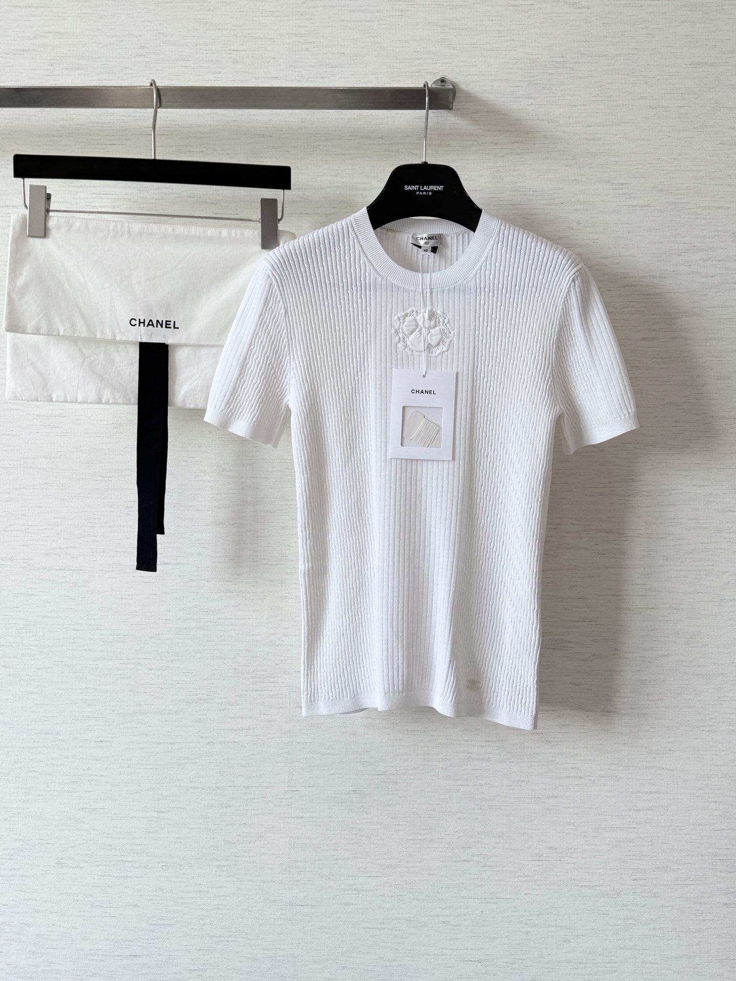 샤넬 26C 까멜리아 니트 탑