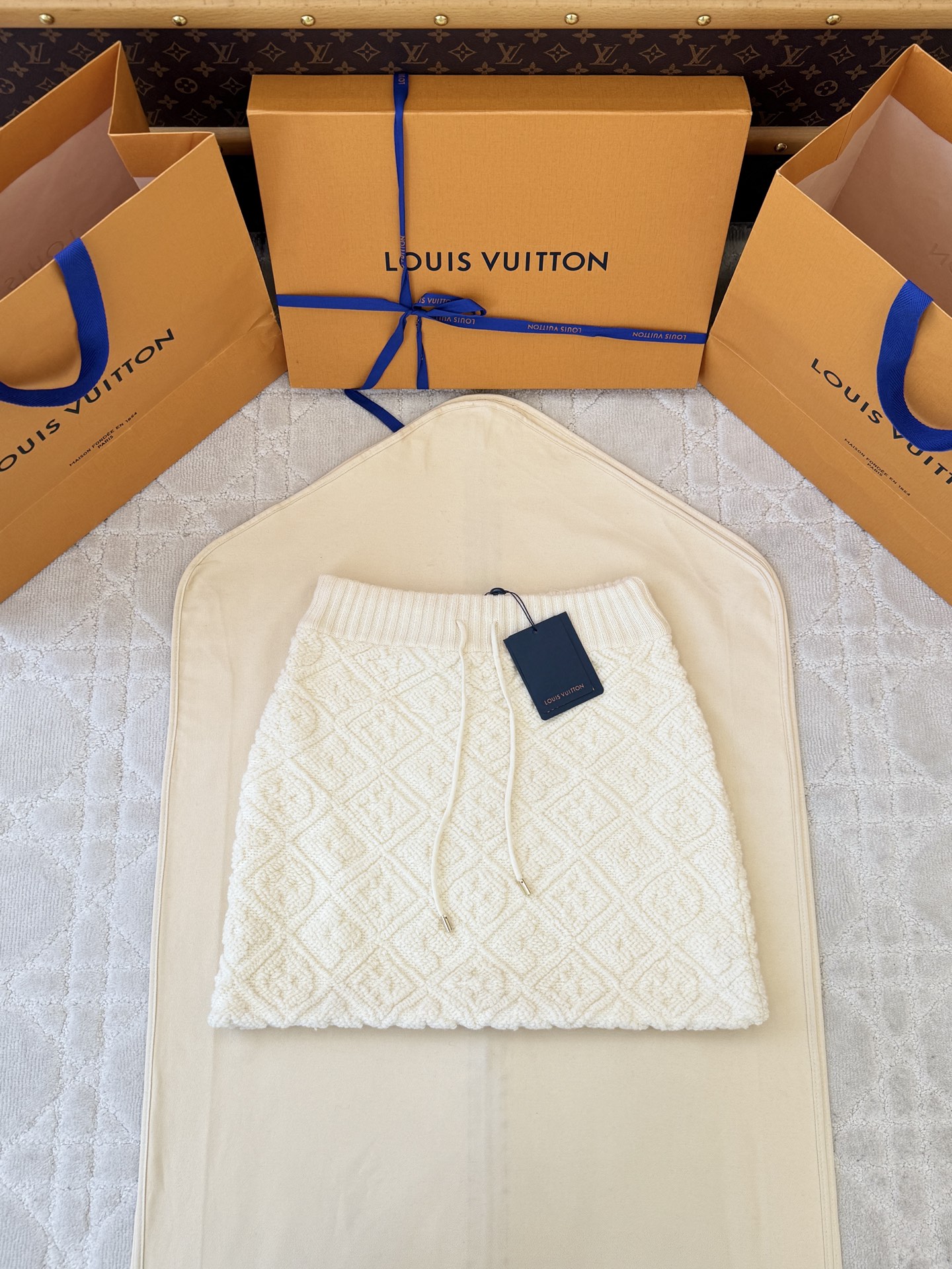 루이비통 미니 스커트