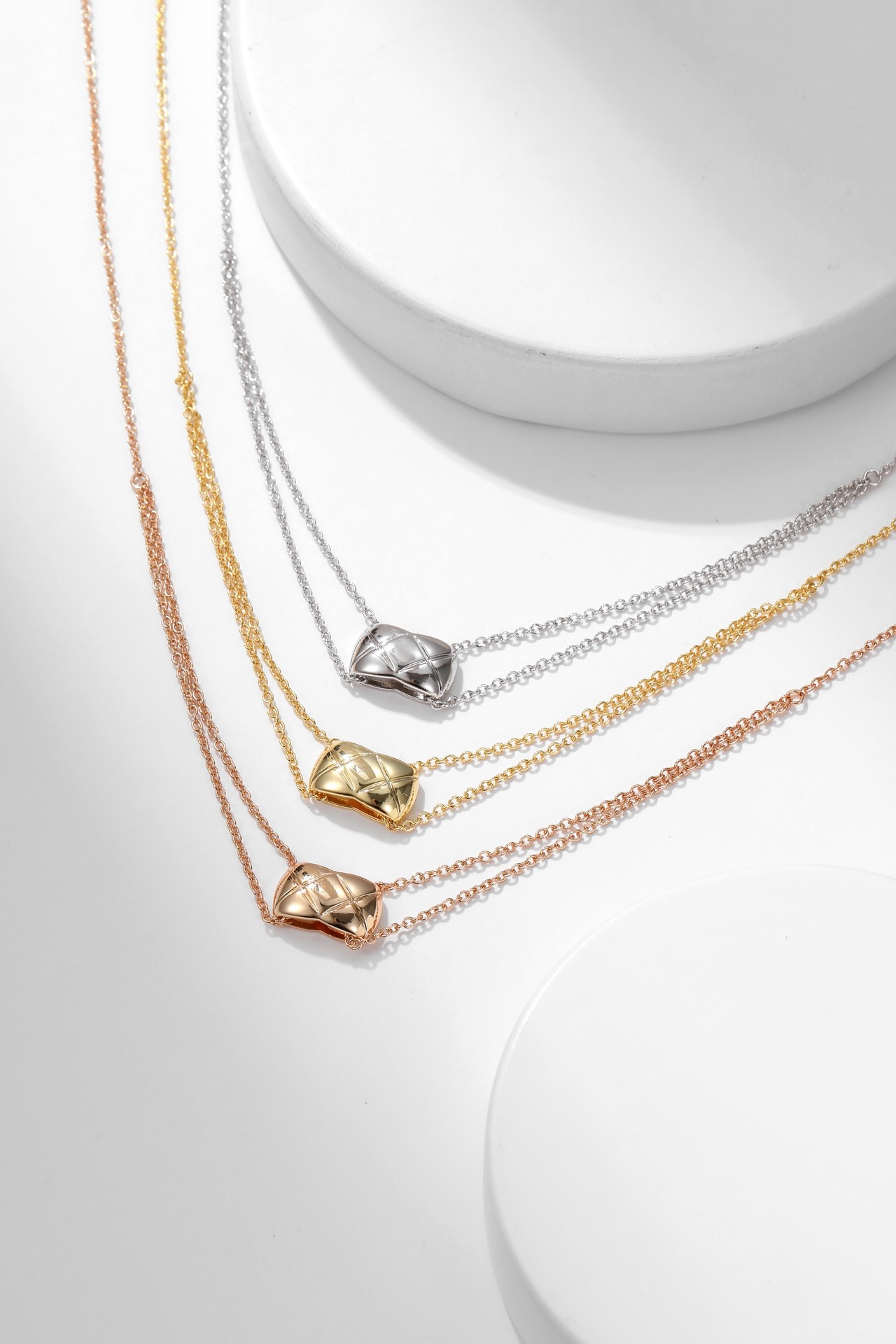 샤넬 코코크러쉬 네크리스