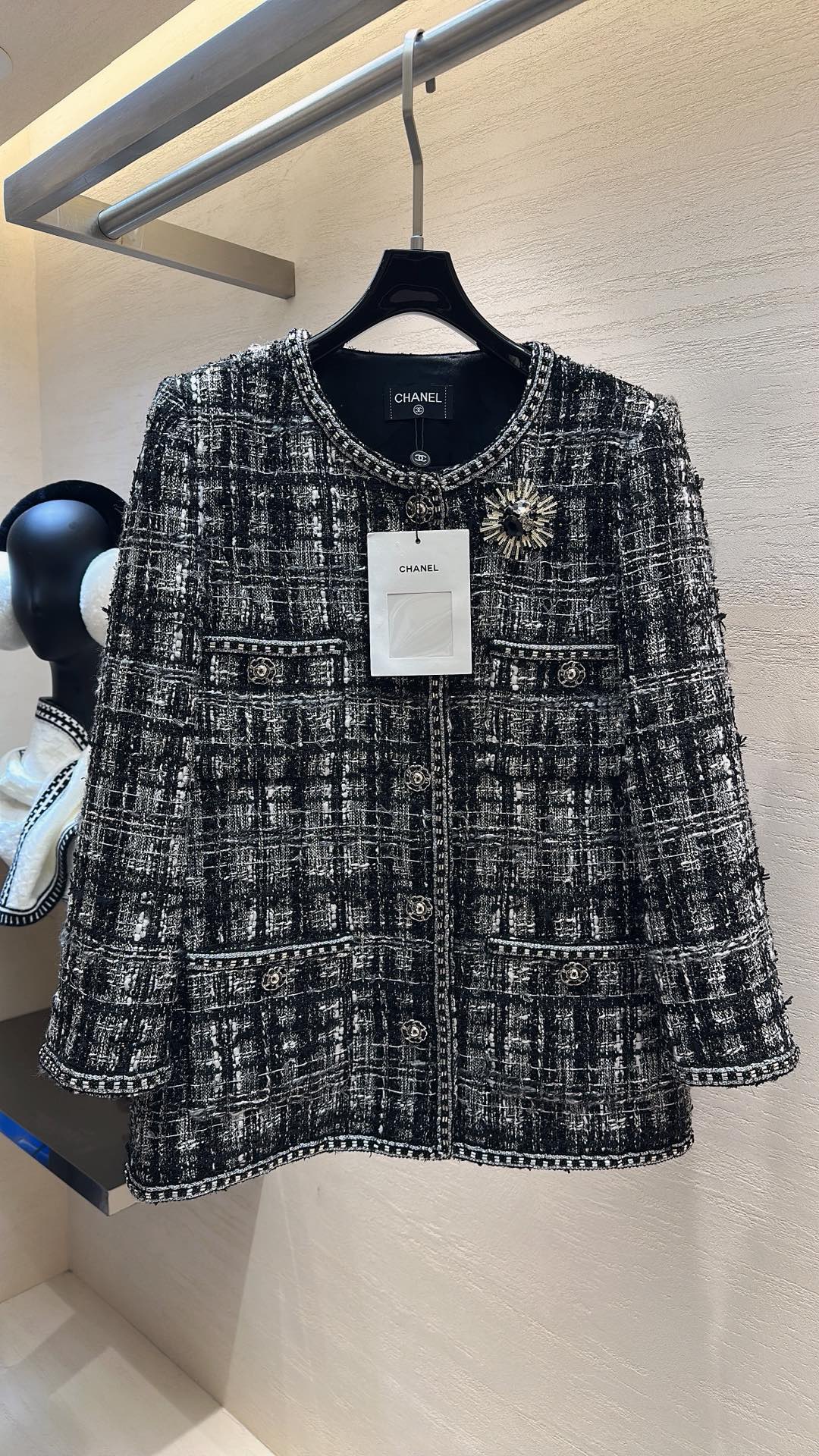 샤넬 트위드 자켓