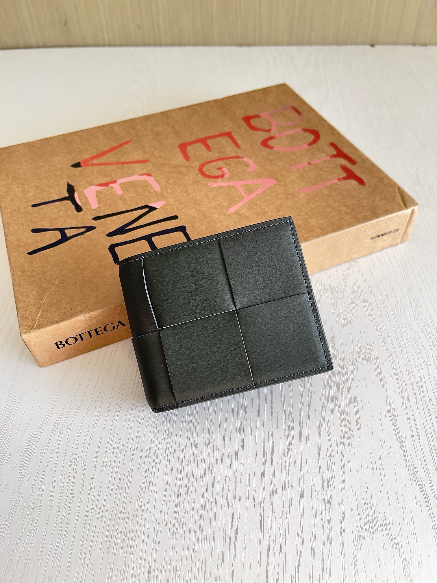 보테가베네타 카세트 폴더형 반지갑