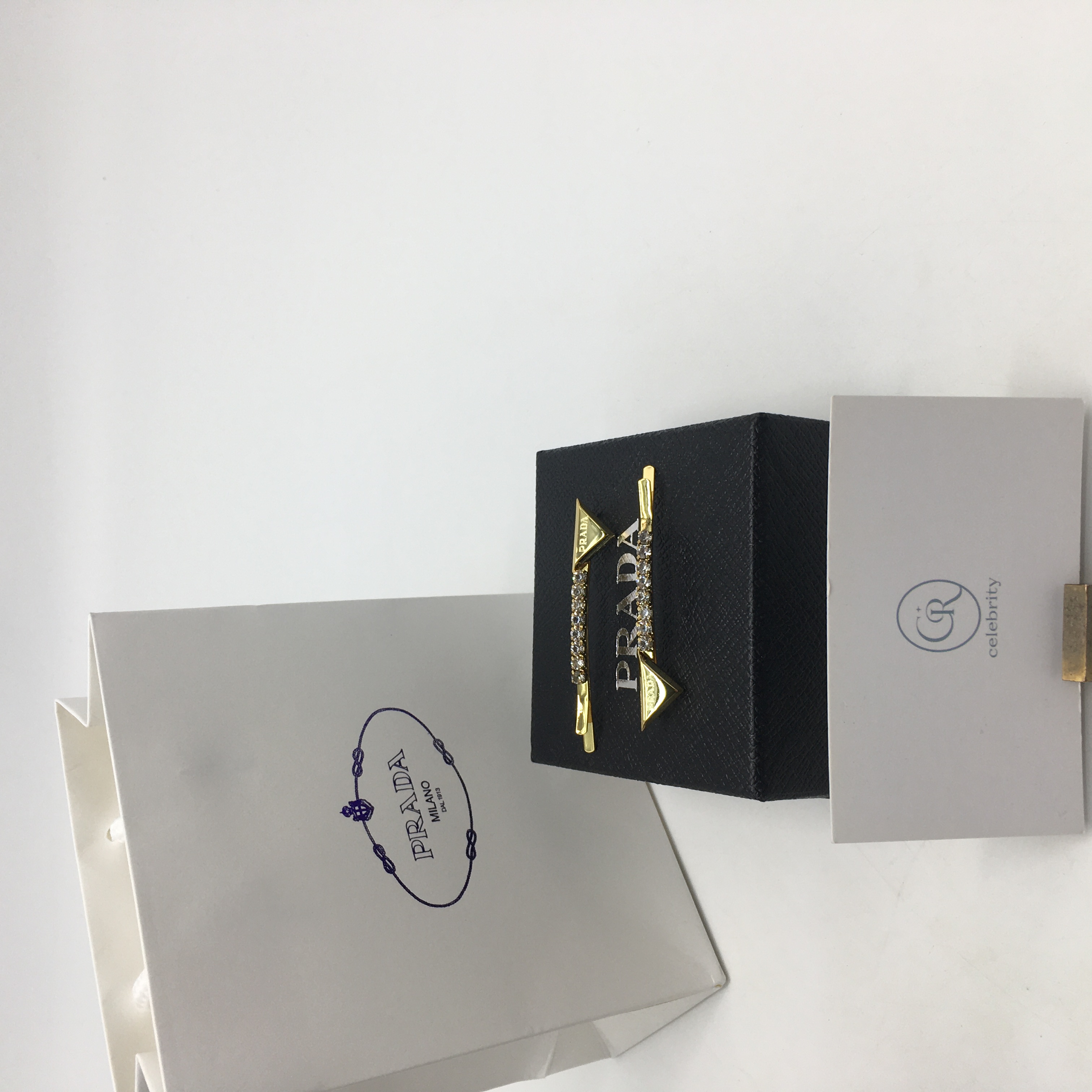 프라다 브라스 헤어 클립 (골드) (3일이내 수령가능) 당일출고