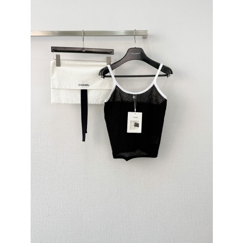 샤넬 CC 로고 니트 민소매 나시