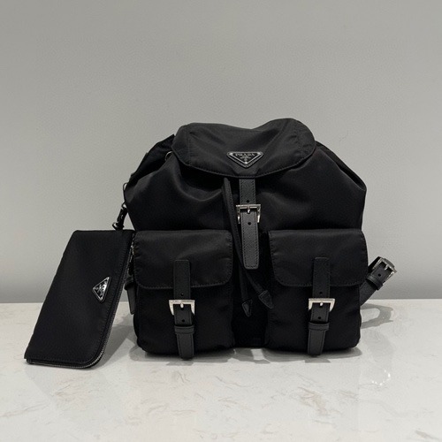 프라다 리나일론 백팩 미듐 1BZ811