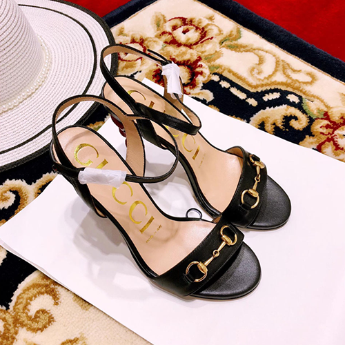 구찌 샌들 굽높이10CM