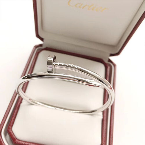 까르띠에 저스트앵끌루 팔찌 MM