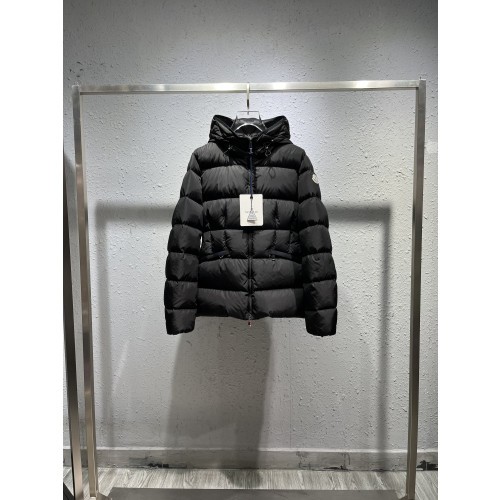 몽클레어 극소량 avoce 아보체 숏 다운 패딩